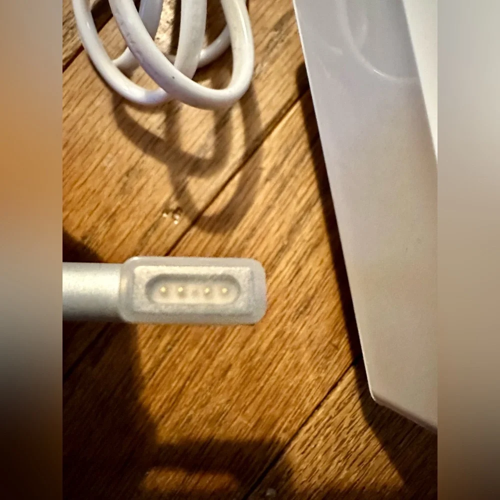 MacBook Air Replacement Charger Koea